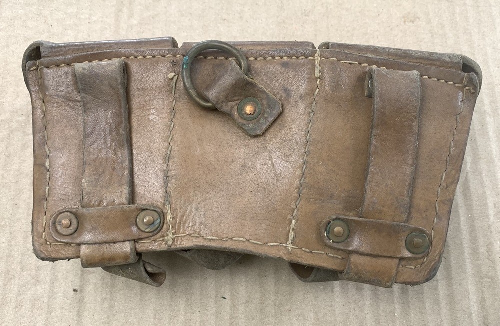WWII Mauser Rifle 3-Pocket Leather Ammo Pouch