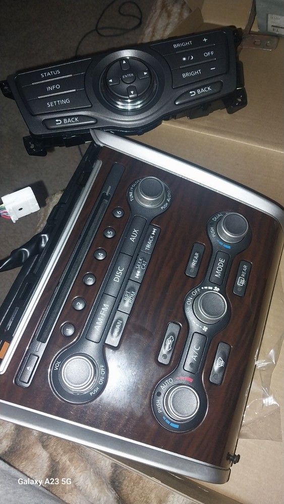 Pathfinder Radio Face and BACK Bracket Mount