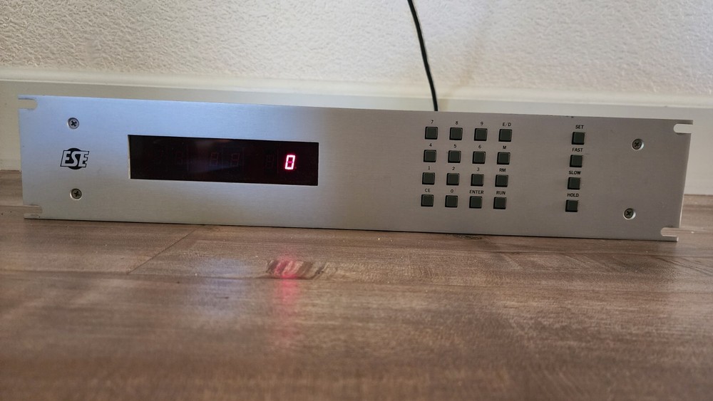 ESE Model ES-720 Clock Radio