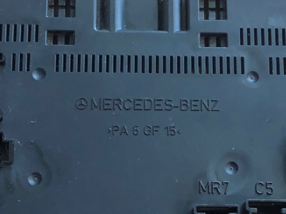 2007 -2009 MERCEDES BENZ S CLASS SAM CONTROL UNIT A2215408345