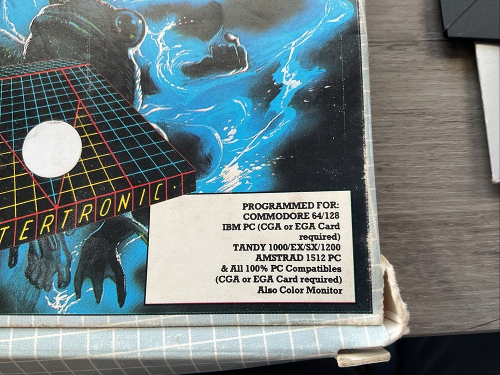 Vintage Commodore 64 128 IBM PC Mastertronic Feud Game Disk Box