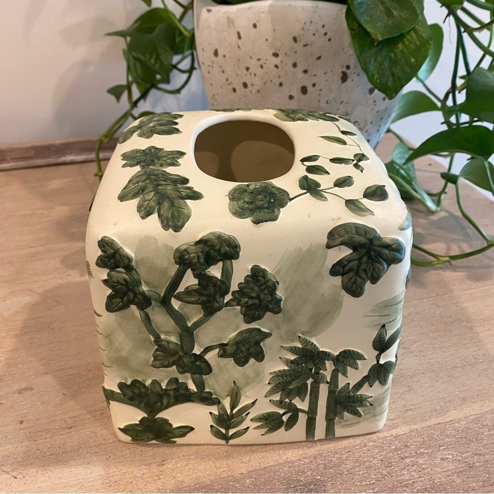 Tropical Beach Green Tissue Box