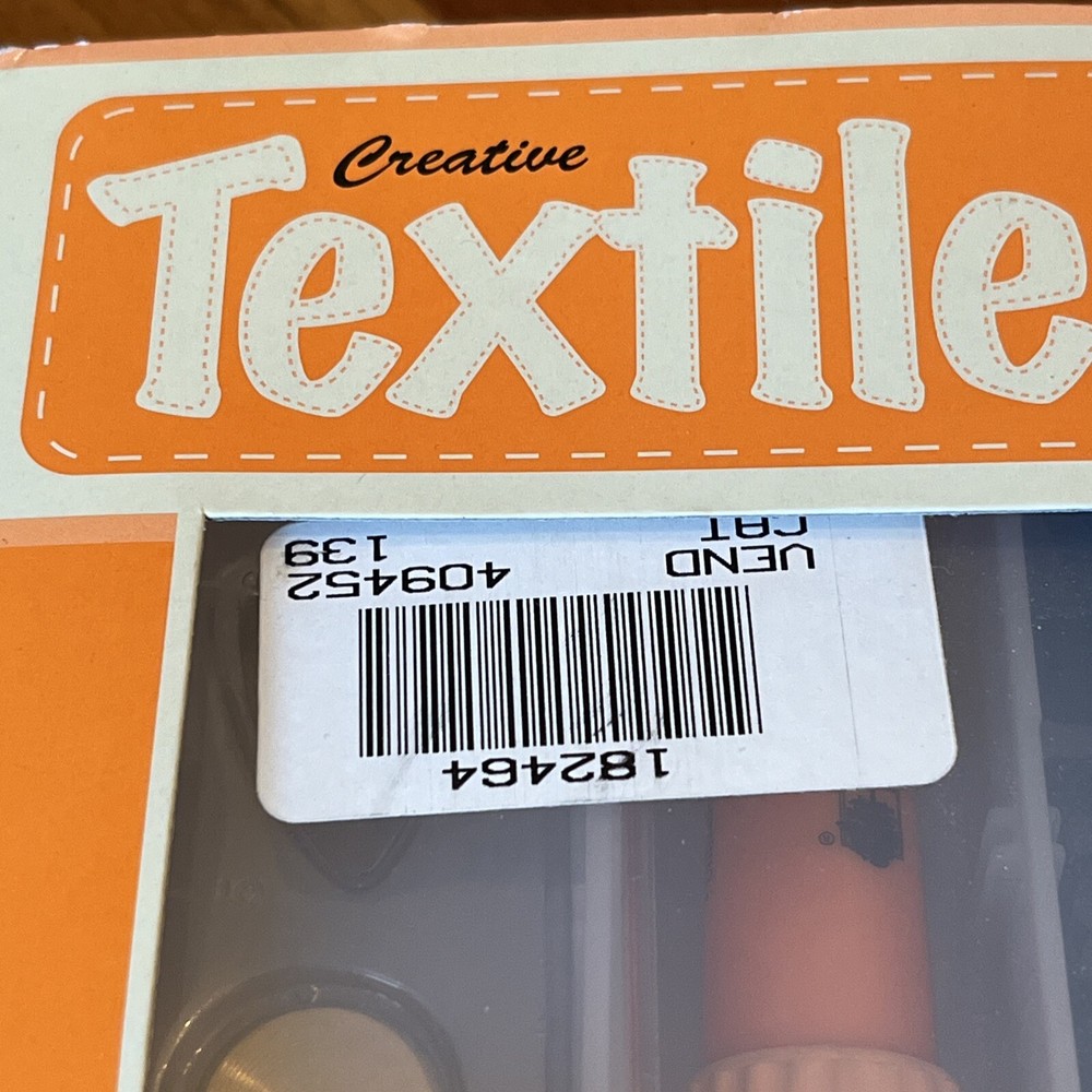 NEW Walnut Hollow Creative Textile Tool with 7 Hot Points & Case