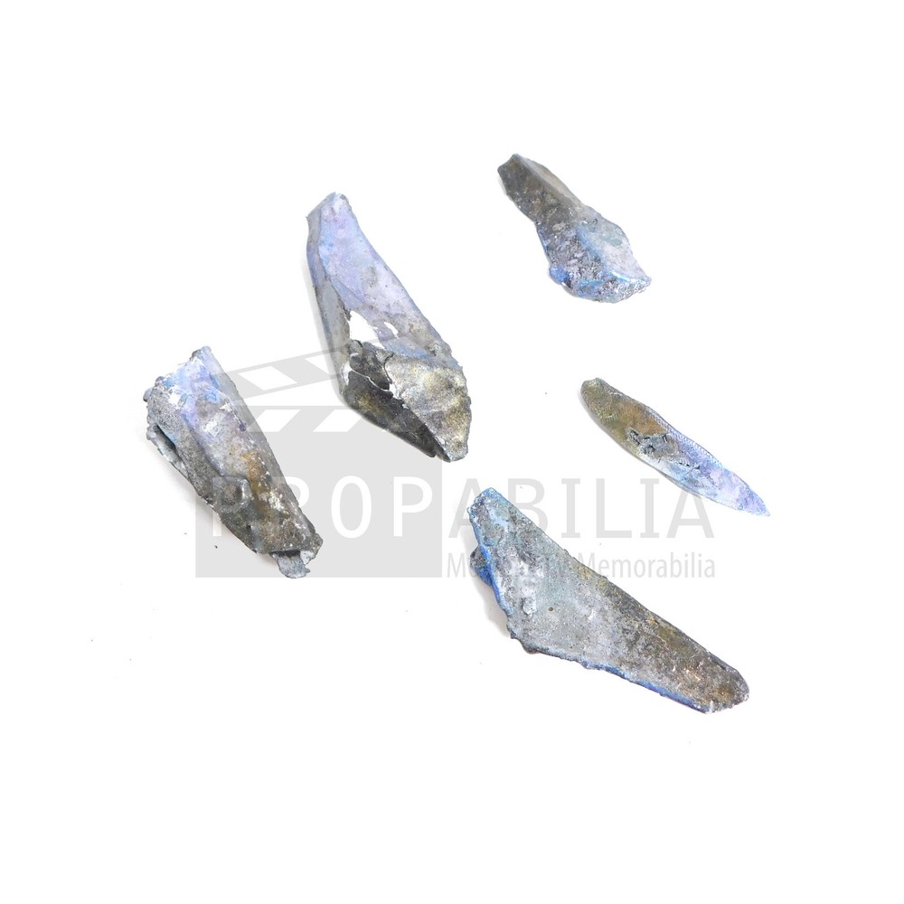 DEBRIS Set 3 Original Props (BIN169)