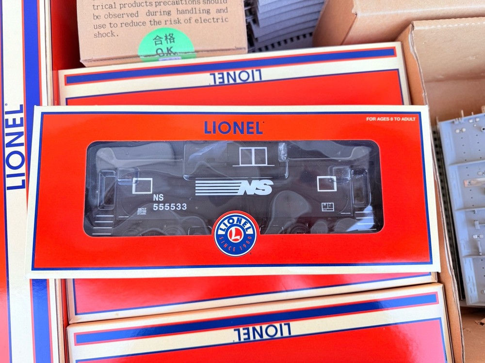 Lionel Black Diamond Freight 6-31993 Set