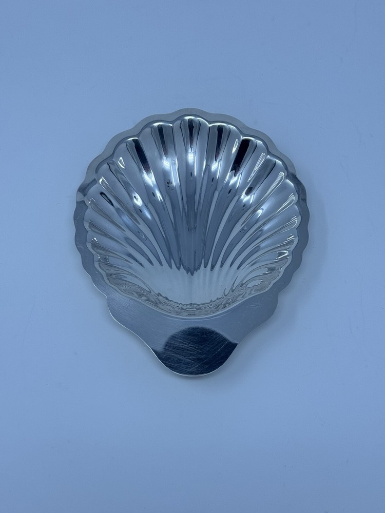 Vintage Silver Plate Shell Shaped Caviar Nut Candy Dish Bowl Oneida Silversmith