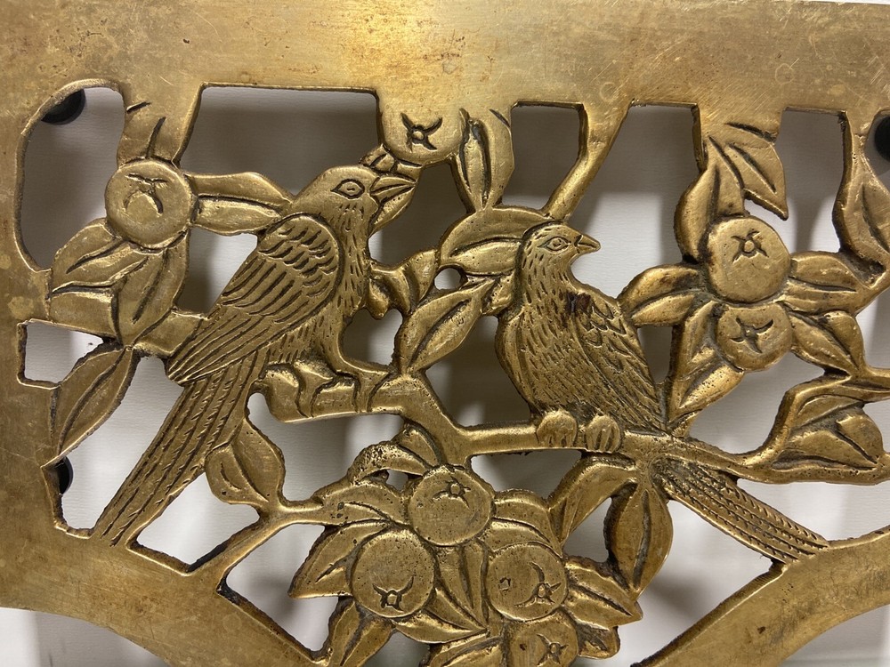 VTG. LG SOLID BRASS TRIVET Birds W/ Fruit