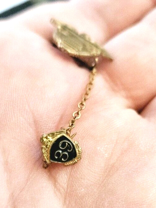 Vintage Washington 39 Pinback Cufflink