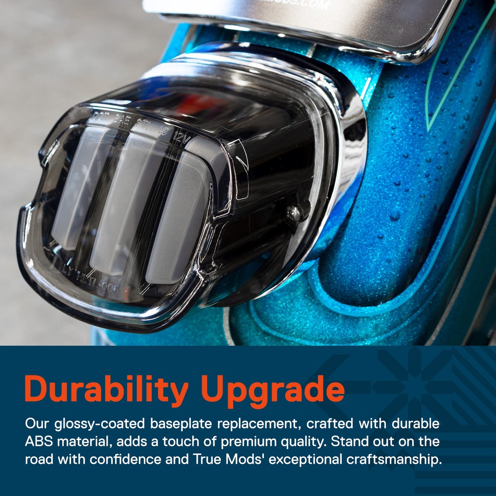 Chrome Taillight Base Plate Replacement for 2000+ Harley Davidson 68296-99A