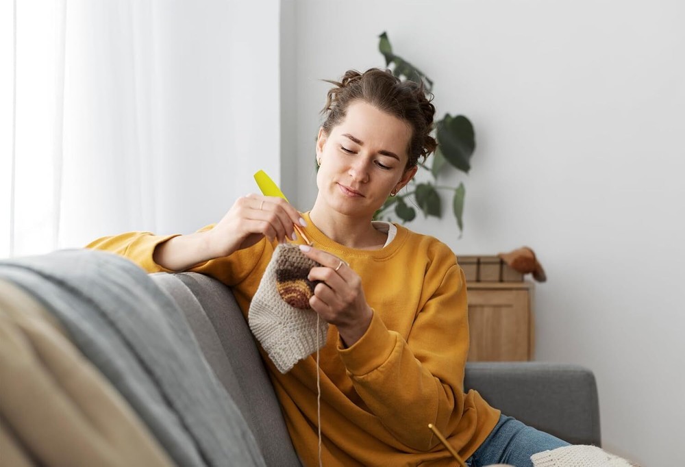 5PCS Crochet Hook Grips Set Ergonomic Crochet Hook Handle Multi-Size E...