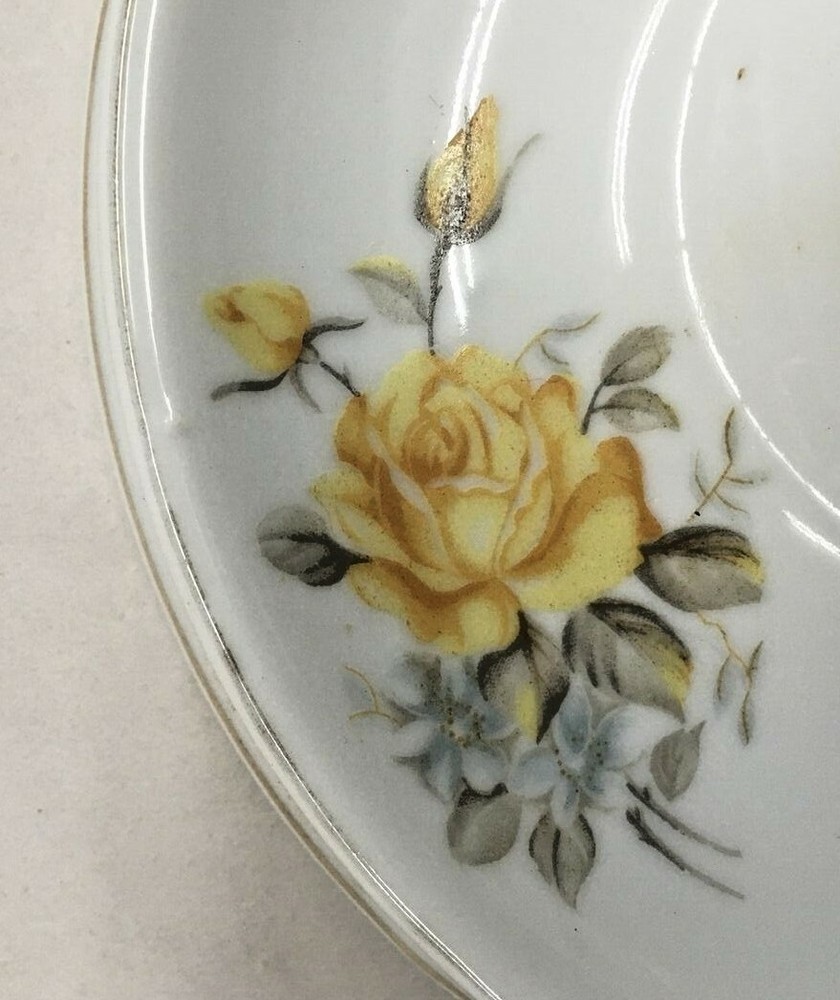 Porcelain Floral Single Light Wall Sconce
