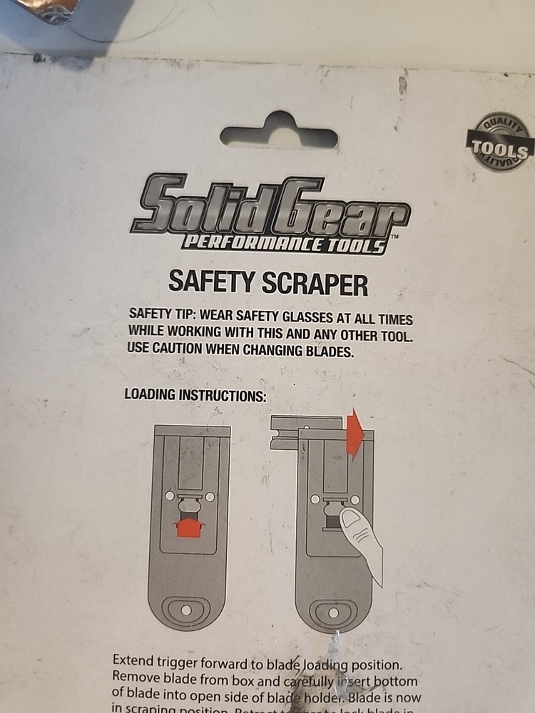 Solid Gear Performance Tool 4 Inch Retractable Safety Scraper 4 Blades W743