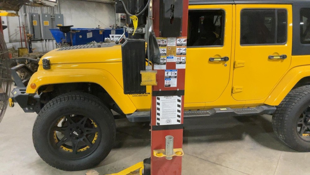 Used Windshield Frame fits: 2015 Jeep Wrangler Grade A