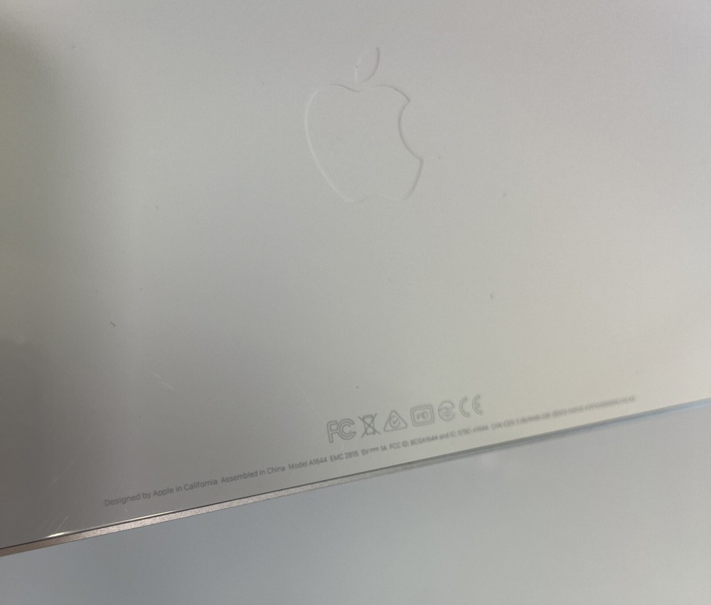 Apple Wireless Magic Keyboard A1644 Silver with white keys