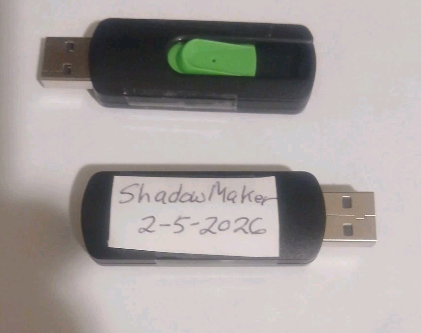 Minitool ShadowMaker Software BOOT USB Drive for cloning HDD SSD etc.