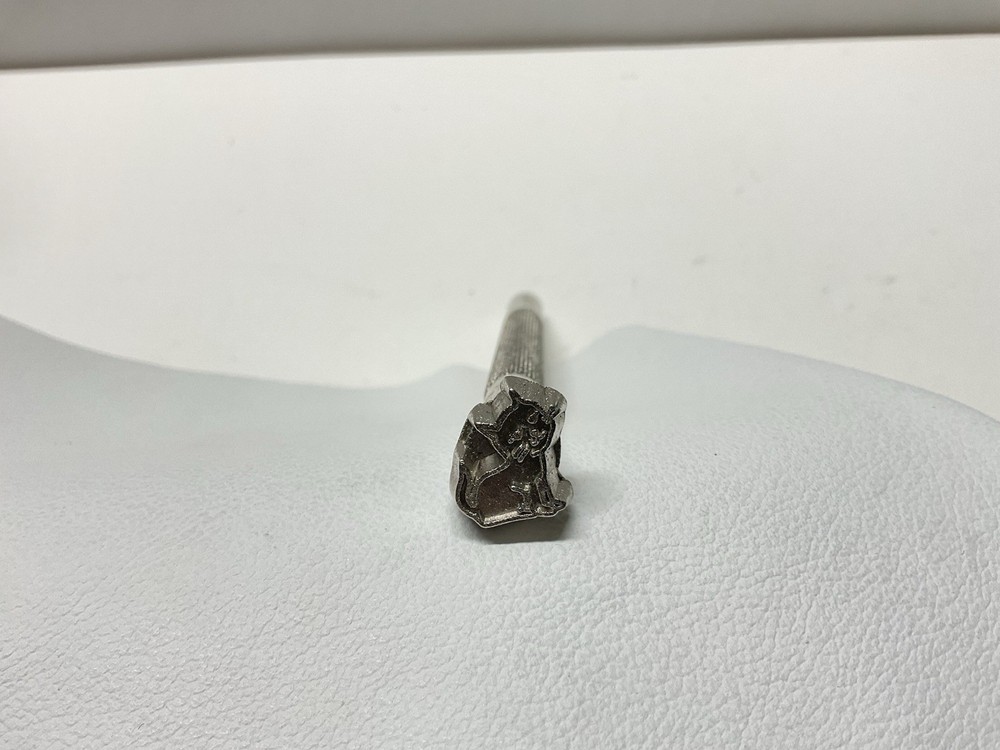 CRAFTOOL #E671 Special Leather Stamping Tool (RefC2)