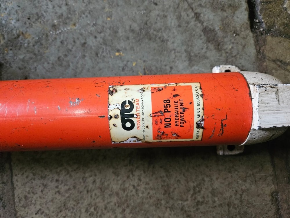 OTC Power Team P58 Hydraulic Hand Pump