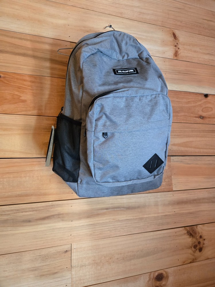 NWT Dakine 365 Backpack Gray/Black Backpack Computer Compartment