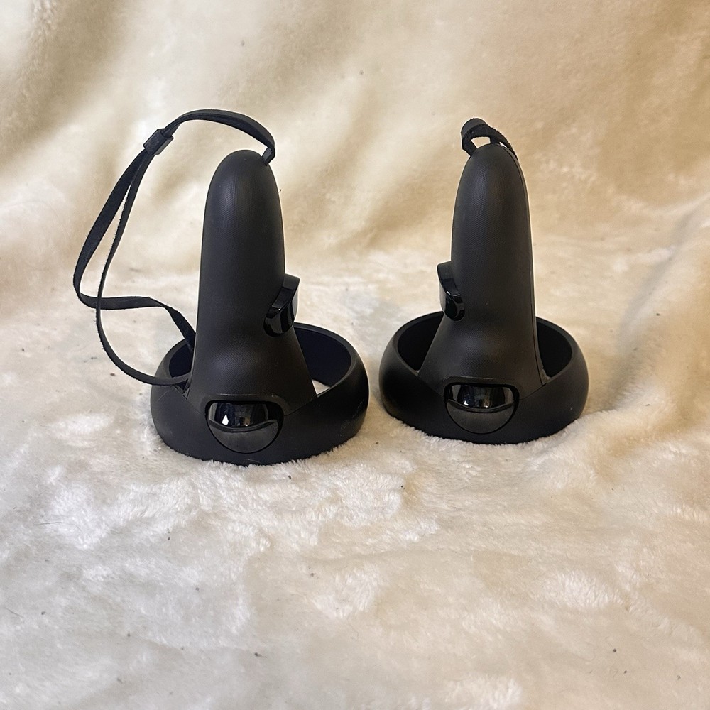 Oculus Quest 1 VR Controllers Left Right Pair OEM Black Tested Working