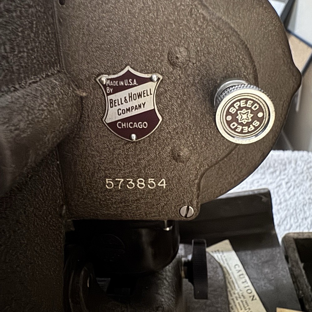 Bell & Howell Filmo Master 400 8mm Projector Runs Needs Service Case
