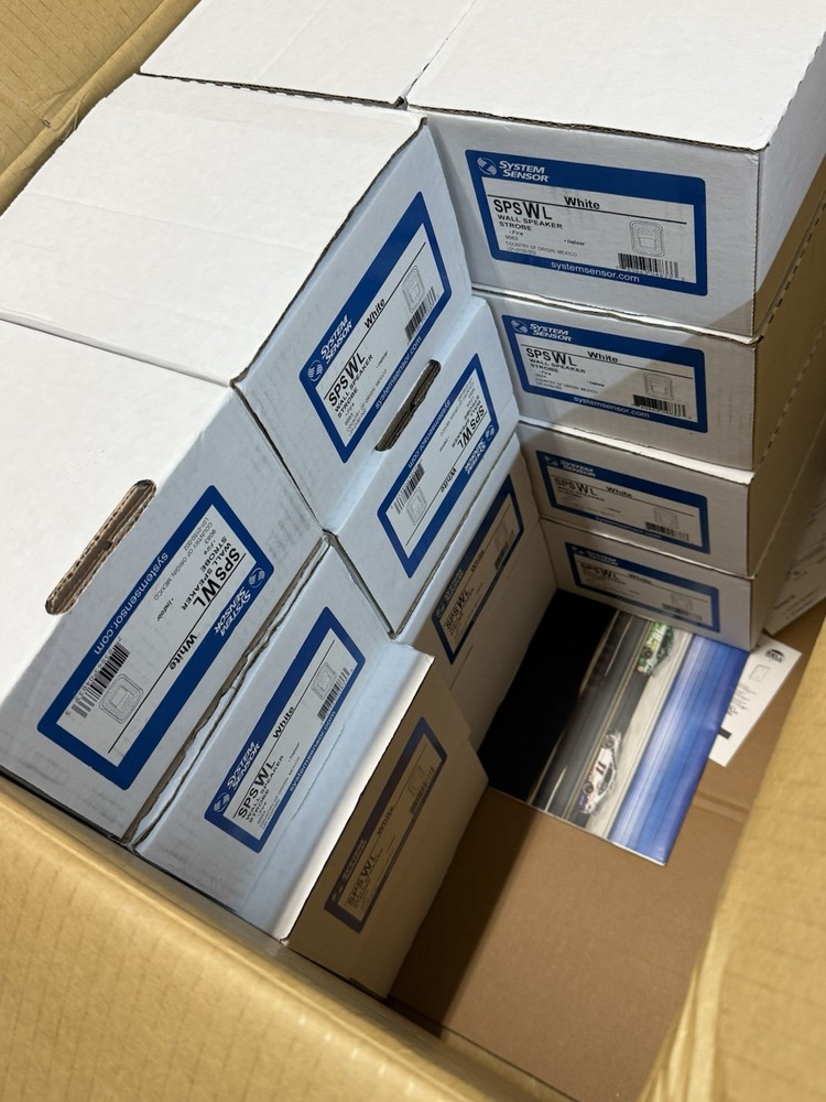 System Sensor SPSWL Wall Mount Speaker Strobe - Clear Lens, White New