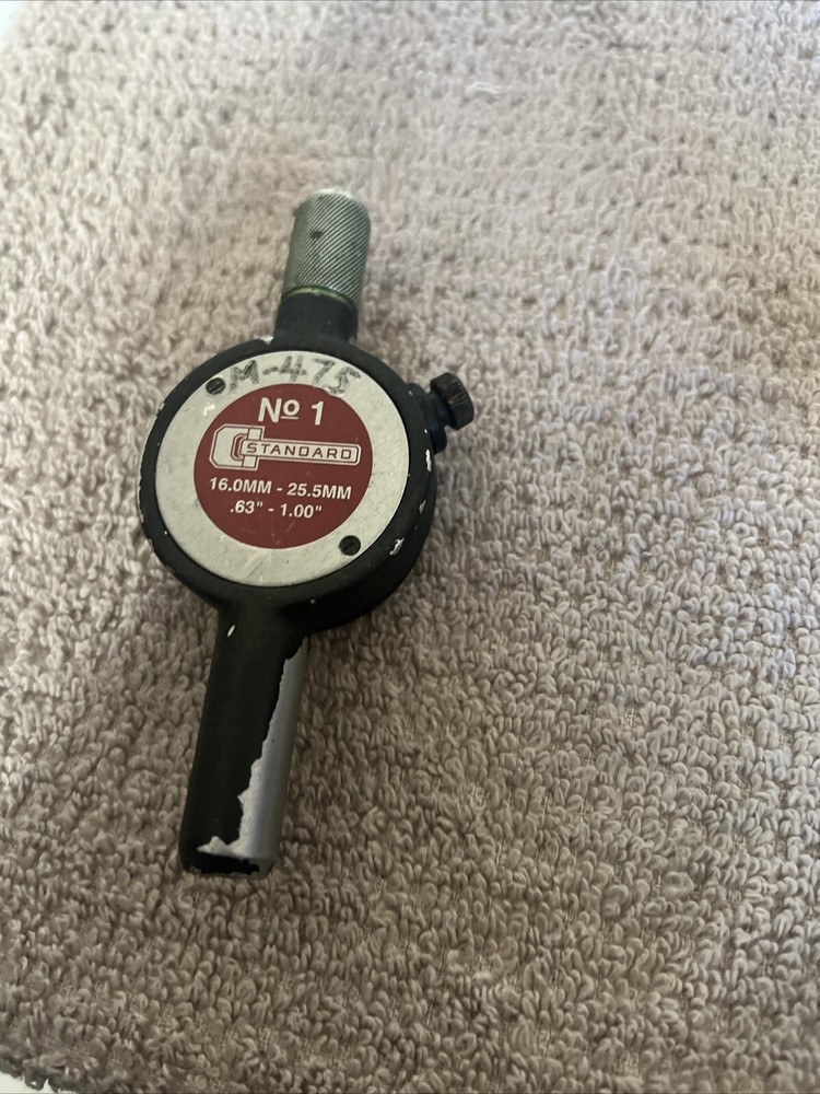 Standard Gage Co. Dial Indicator .0001” small face D1-20141-B