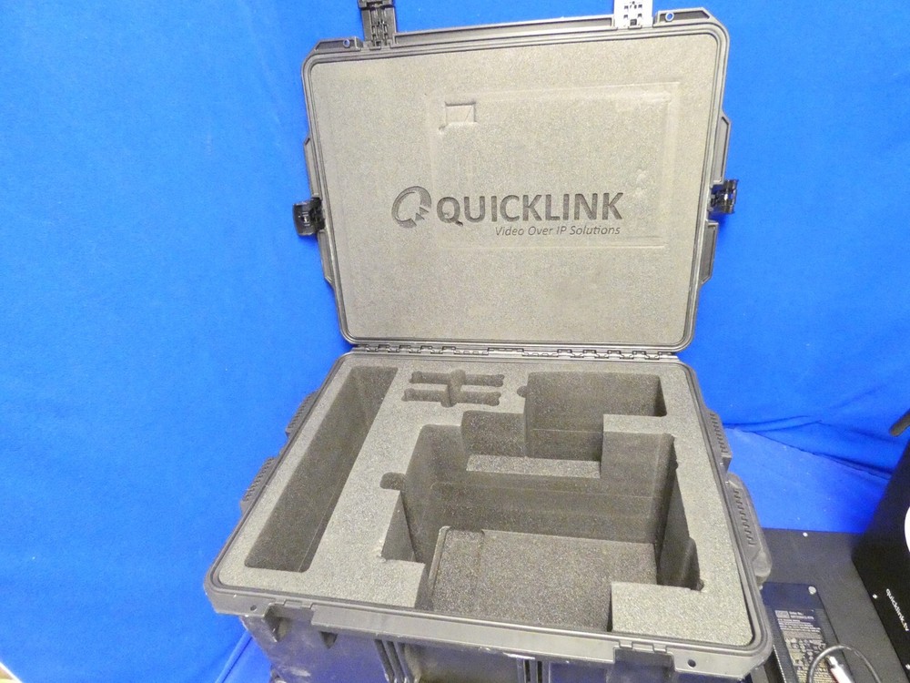Quicklink ST500 Studio-In-A-Box & ST200 Encoder & Decoder, Case, Scarlett 2i2