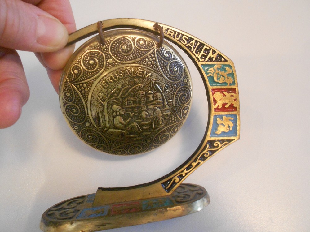 JERUSALEM BRASS GONG 4 1/2" X 5" X 1 1/2"