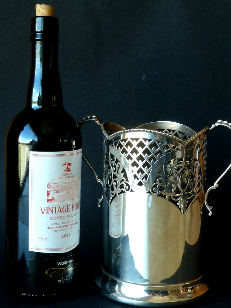 Solid Silver Magnum Wine Bottle Holder Coaster Stand Hallmarked 1925