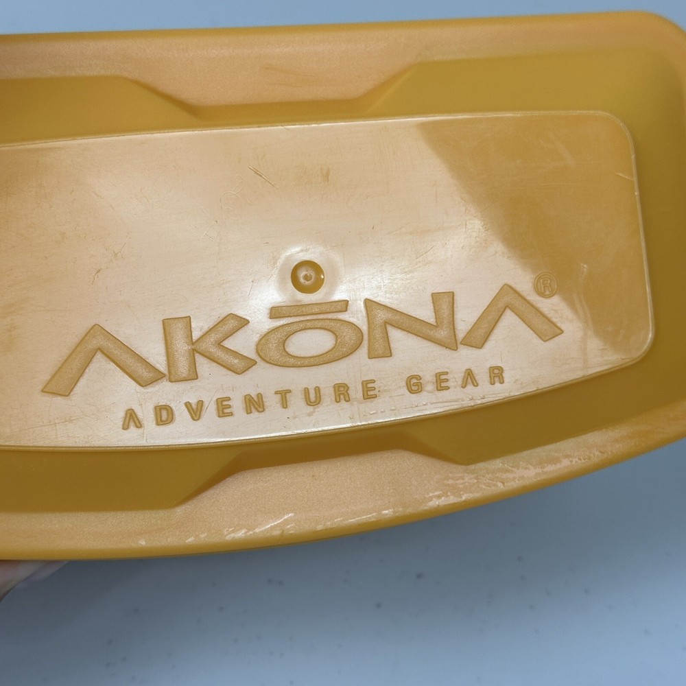 Akona Tobago Mask Black W Case