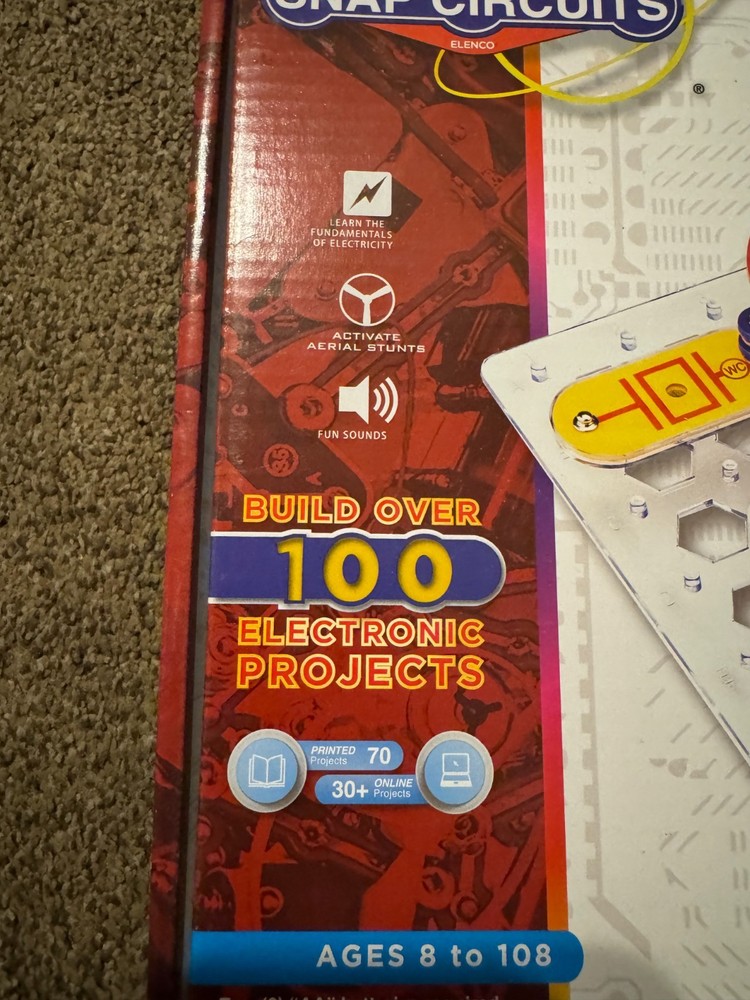 Snap Circuits Junior SC-100 Electronics Kit STEM Elenco Build 100 Projects Compl
