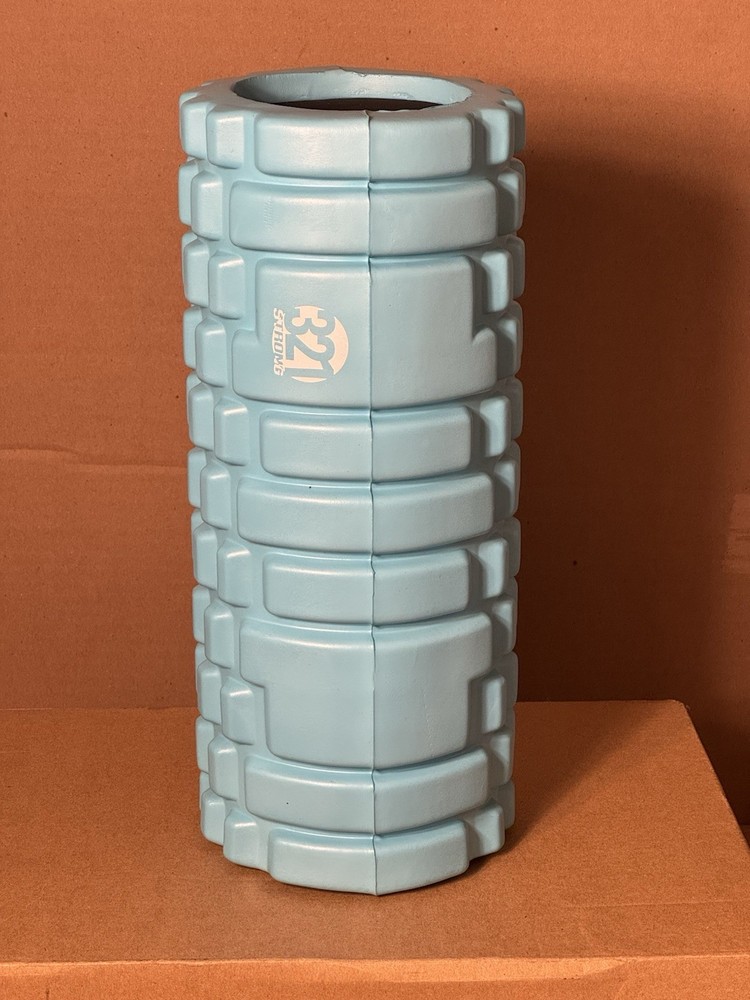 321 Strong Recovery Roller – 15" Solid Core Medium Density Foam Rolle –Blue–New
