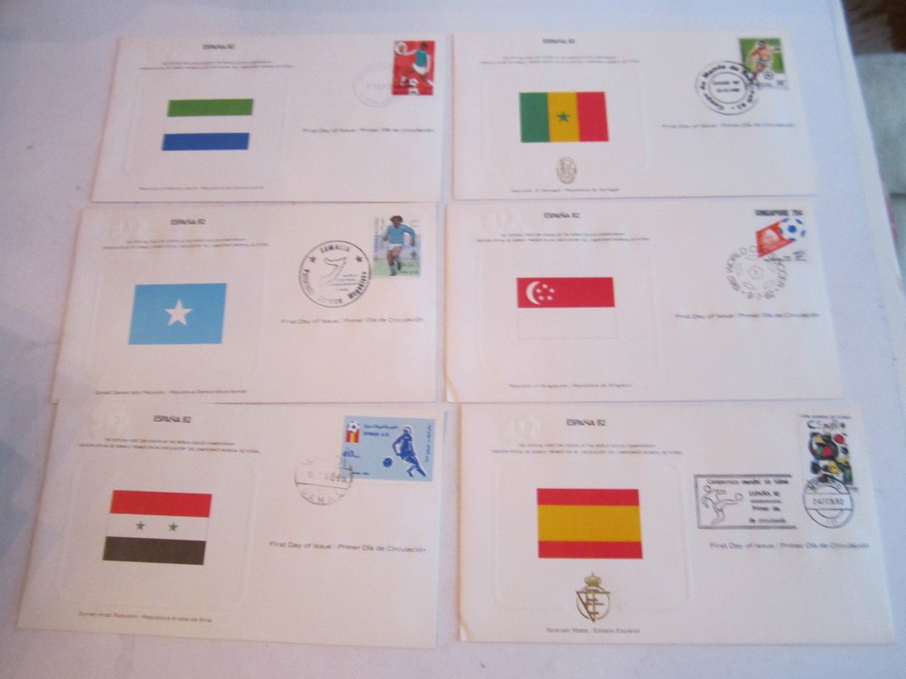 (49) MINT 1982 WORLD CUP STAMP FIRST DAY ISSUE COVERS - ESPANA - IN BOX - & COA