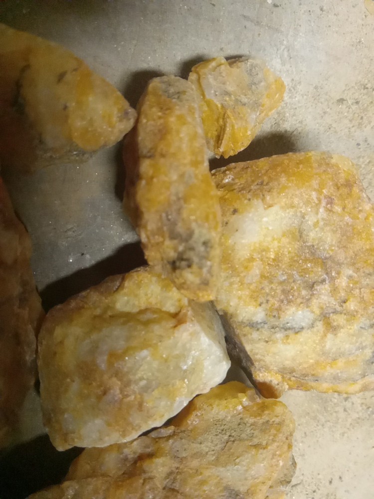 gold ore specimen