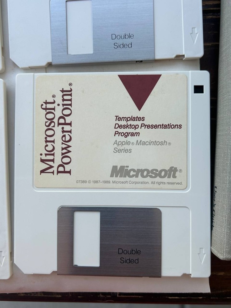 Apple Macintosh Microsoft PowerPoint 1987-1989 year. Vintage software