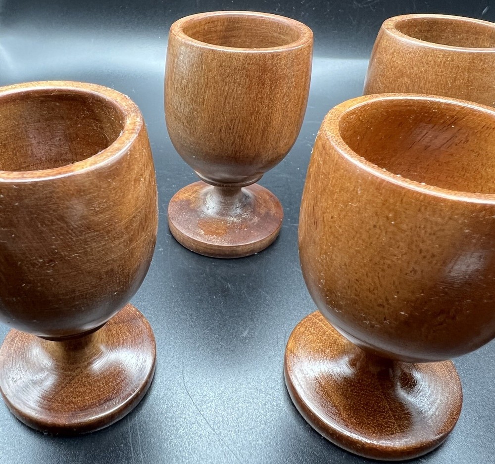 Set of 5 Small Wood Cups With 1 Tray
