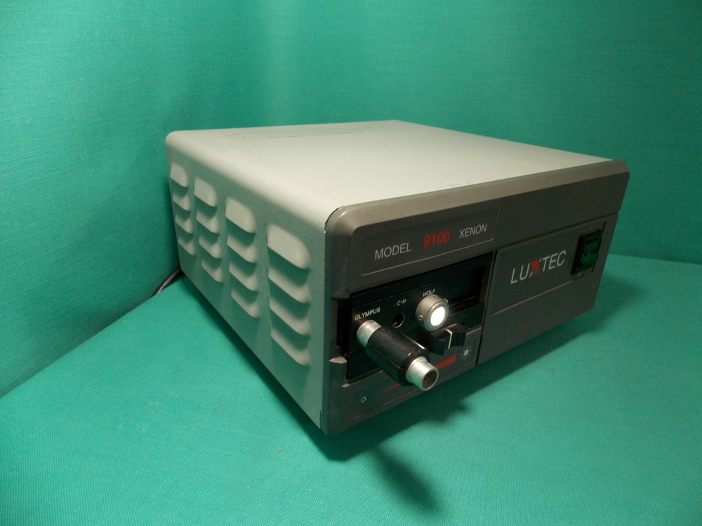 LUXTEC MODEL 9100 XENON LIGHT SOURCE (LAM-2392)