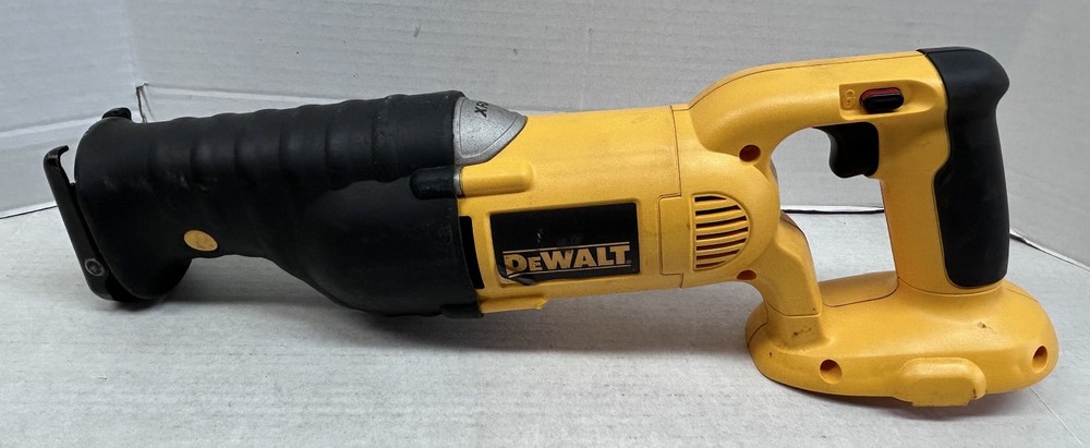 DeWalt DC385 Cordless Variable Speed Reciprocating Saw (Tool Only)