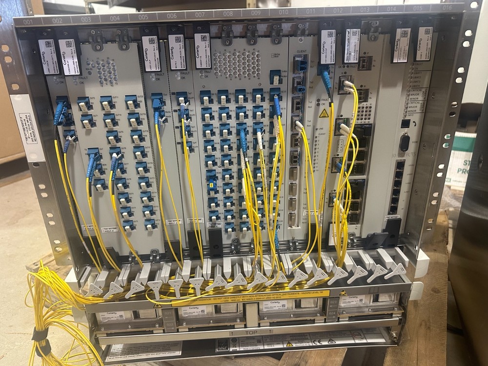 Nokia/Siemens Surpass HiT 7300 Full server