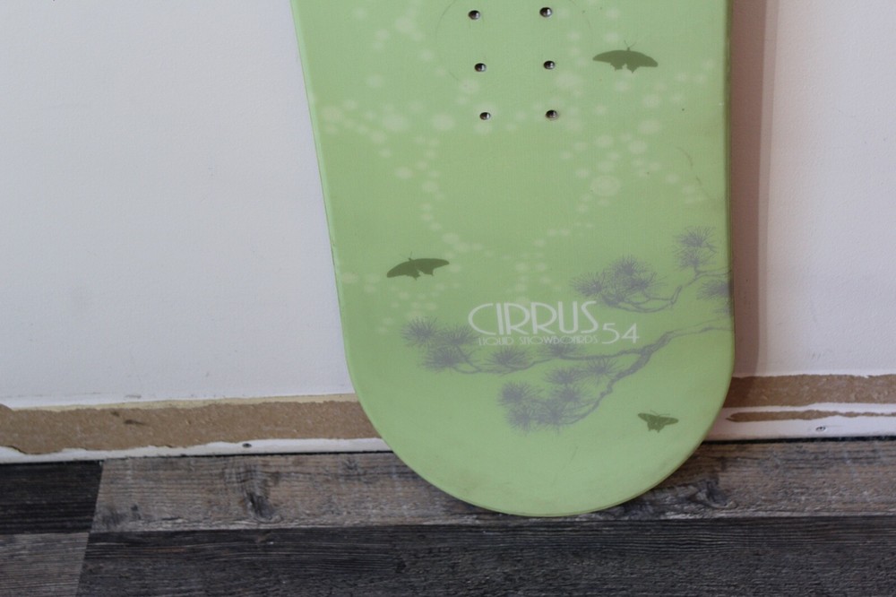 Liquid Cirrus 54 Snowboard with Storage Bag 60"