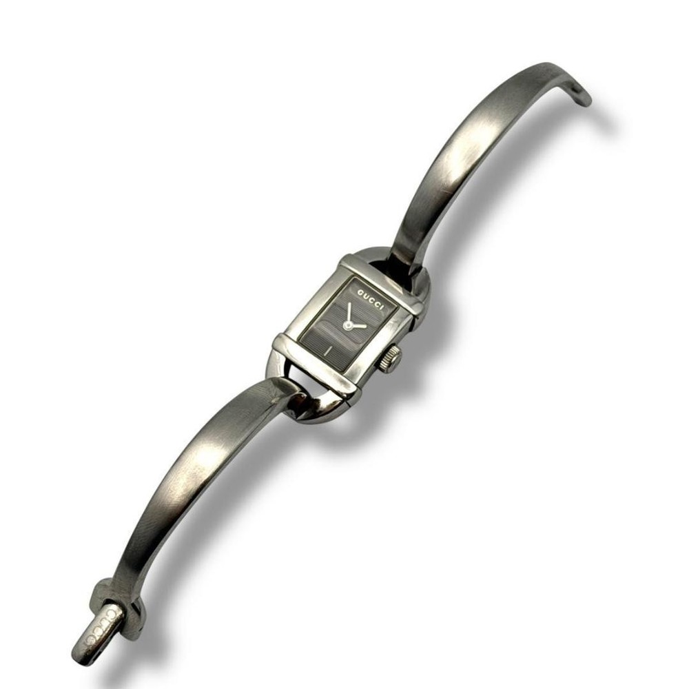Gucci 6800L Watch Bangle Quartz Timepiece Silver 2 Hand Authentic Genuine