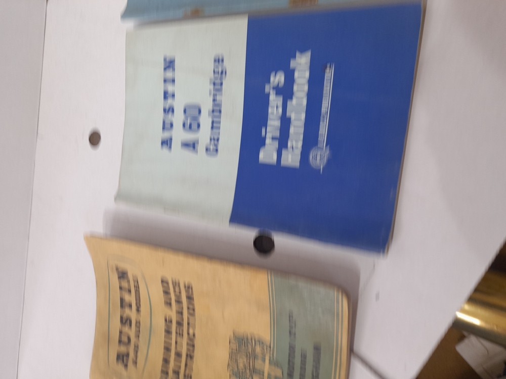 Vintage Austin Handbooks