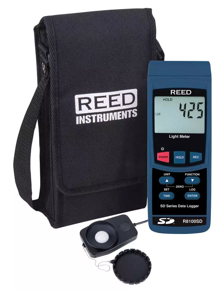 Reed Instruments R8100SD Data Logging Light Lux Meter with Case and AC Adapter