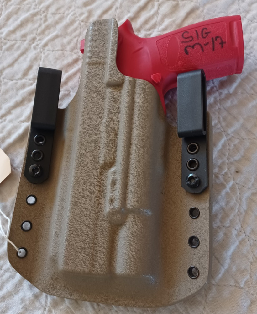 USGI Unmarked Flat Duty Belt Holster VG