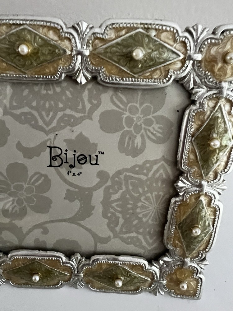 Jewelled BIJEU BAEUTIFUL PICTURE FRAME