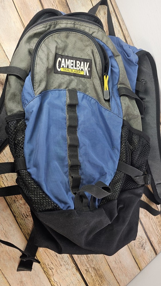 CamelBak Trail Blazer Hydration Pack W/ 2 L Bladder