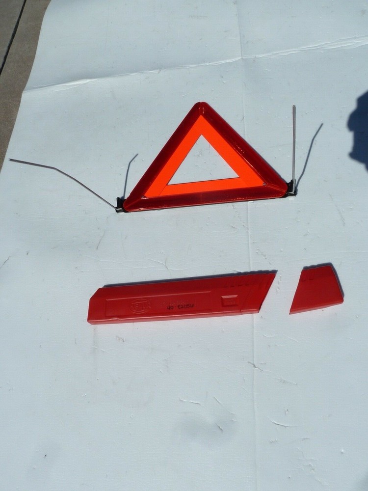 NEW Aston Martin Emergency Hazard Warning Triangle Bracket Reflector triangle