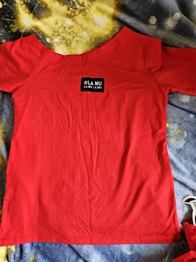 blouse and skirt set La mu