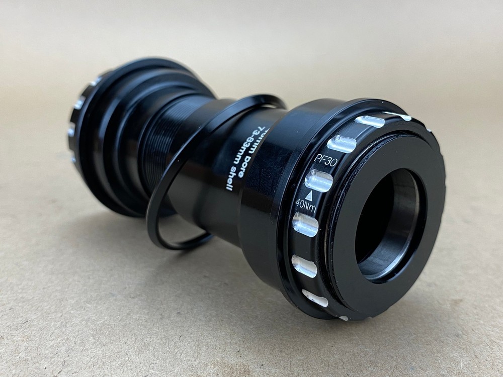 E Thirteen PF30 Threadfit Bottom Bracket 24mm BB1USA-101