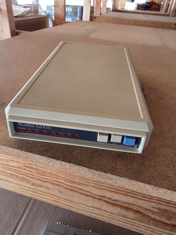Avatex 1200hc External Modem